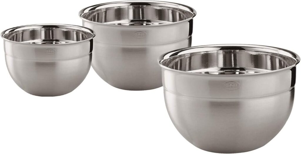 Rorence Stainless Steel Non-Slip Mixing Bowls with Pour Spout Handle and Lid Set of 3 Black